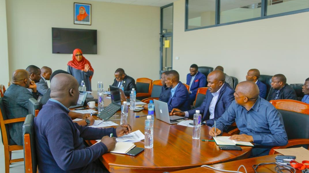 TUZINGATIE MATUMIZI YA RASILIMALI ZETU K...